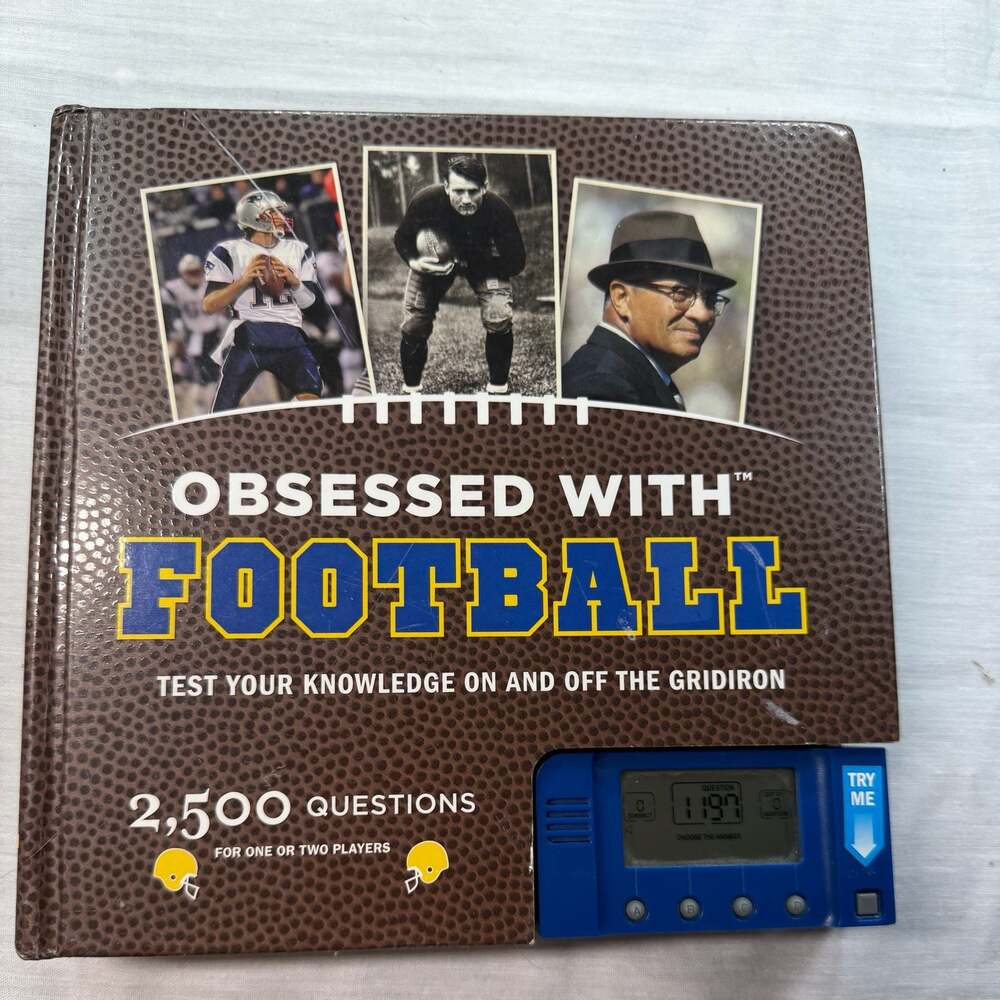 Obsessed with Football Hardcover Jim, Maiorana, Sal Gigliotti 9780811868839